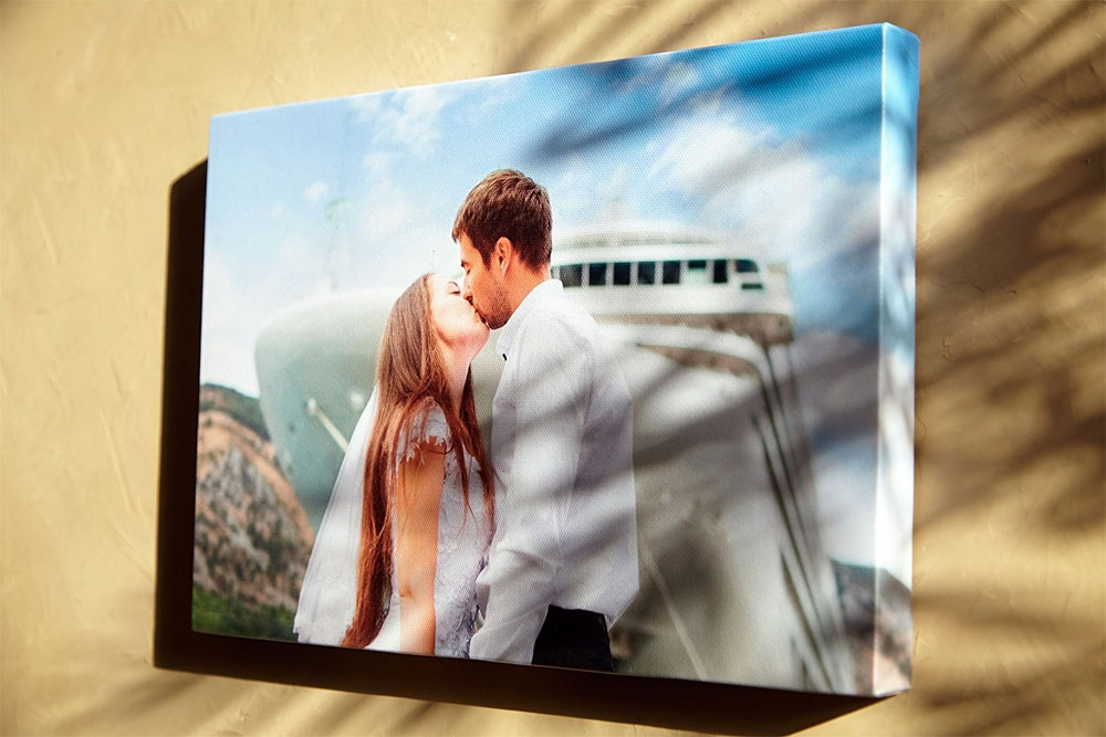 Canvas print of couple kissing
